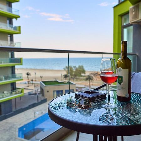 Ambient Holiday Apartment Beach Resort Navodari Dış mekan fotoğraf